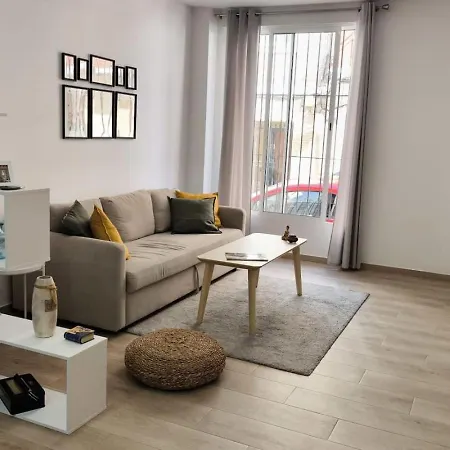 A Family With Terrace * Godella