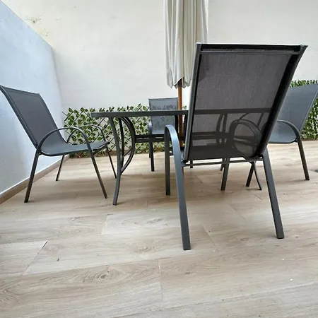 A Family With Terrace Apartamento *